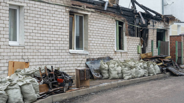 24/7 Emergency Fire Damage Removal experts in Oak Grove, MO